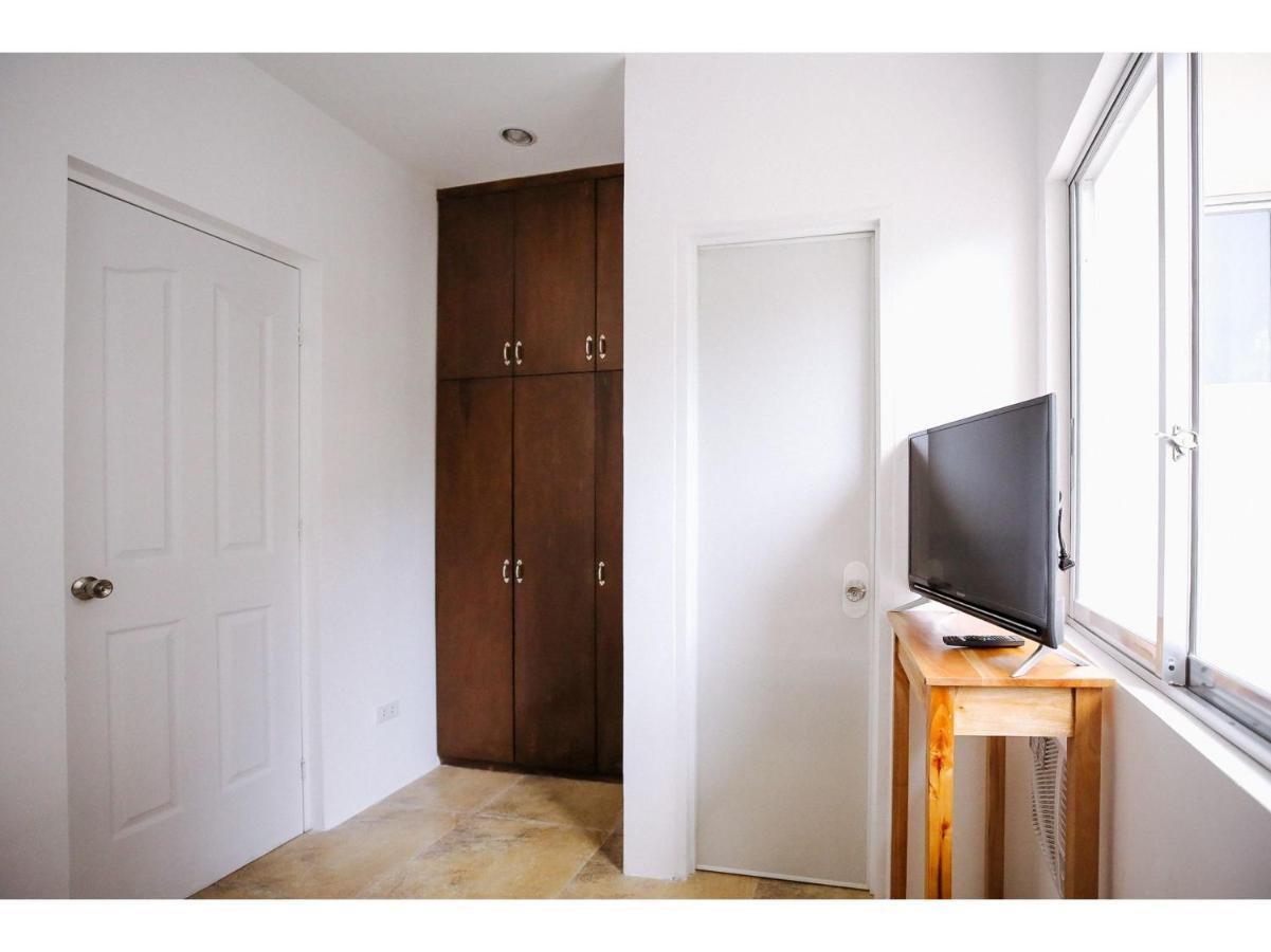 Oyo 789 Abn Residences バコロ エクステリア 写真