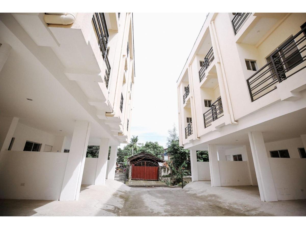 Oyo 789 Abn Residences バコロ エクステリア 写真